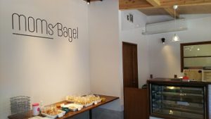 ベーグル専門店 MOMｓ’ Bagel